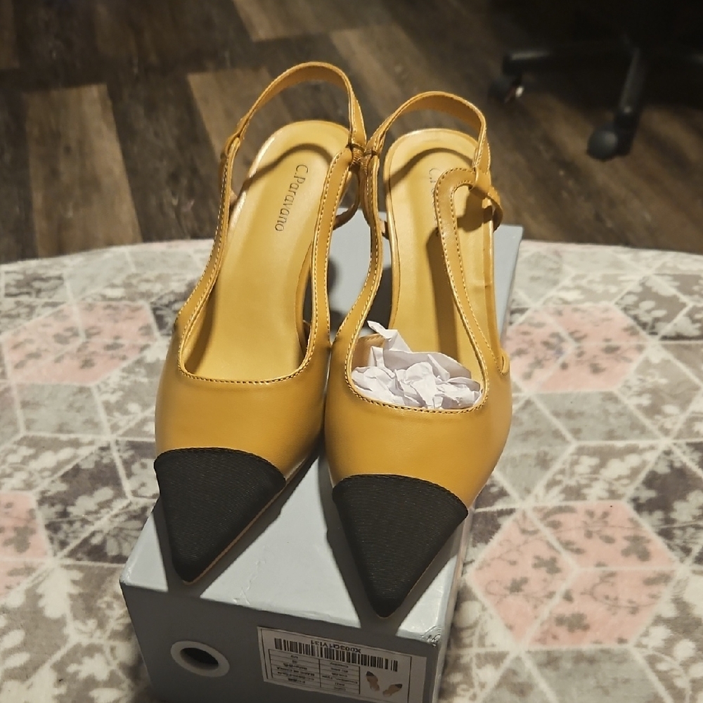 C.Paravano Elegant Yellow and Black Slingback Heels